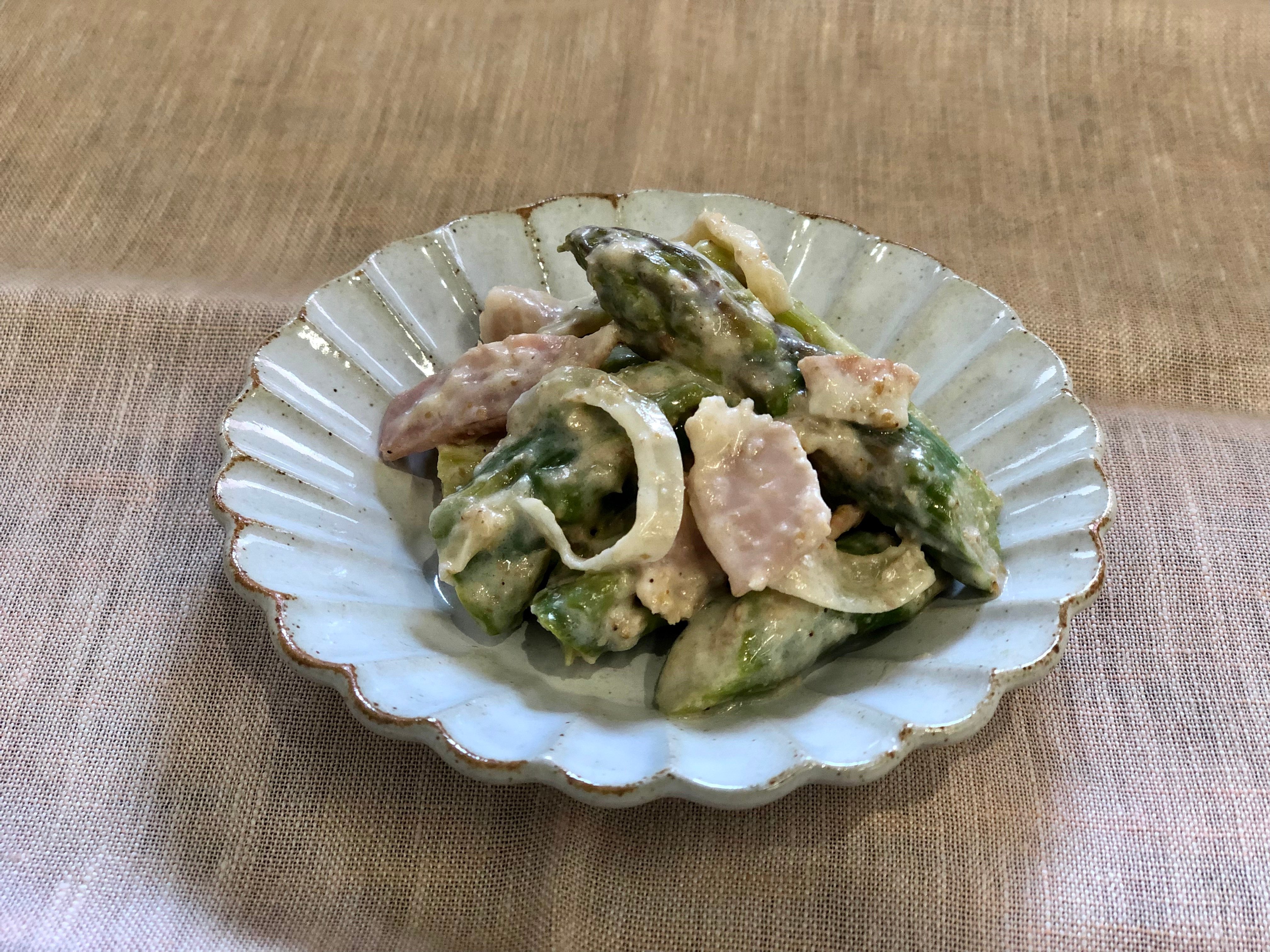 アスパラとベーコンのごまドレサラダ-2