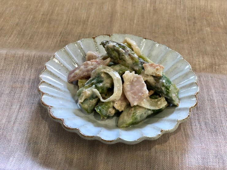 アスパラとベーコンのごまドレサラダ-2