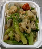 エビと彩り野菜のアヒージョ風
