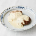 とろっとチーズソースハンバーグ