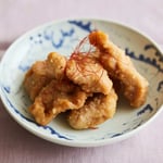 鶏ムネ肉の甘辛衣揚げ