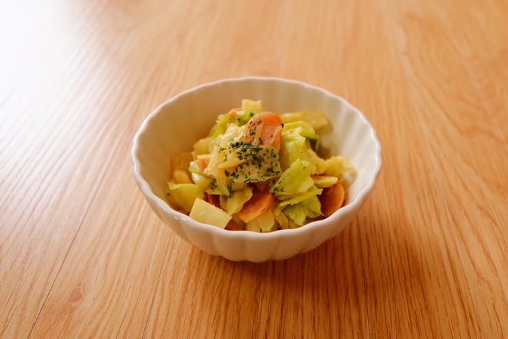 圧縮済み_キャベツとソーセージのカレー炒め-2