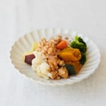 圧縮済み_蒸し野菜の肉味噌ソース-3