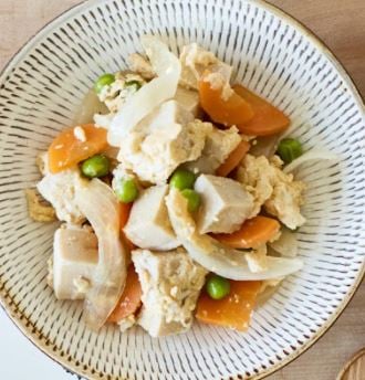高野豆腐の含め煮 (1)