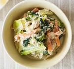 鮭フレークのごまマヨネーズ和え