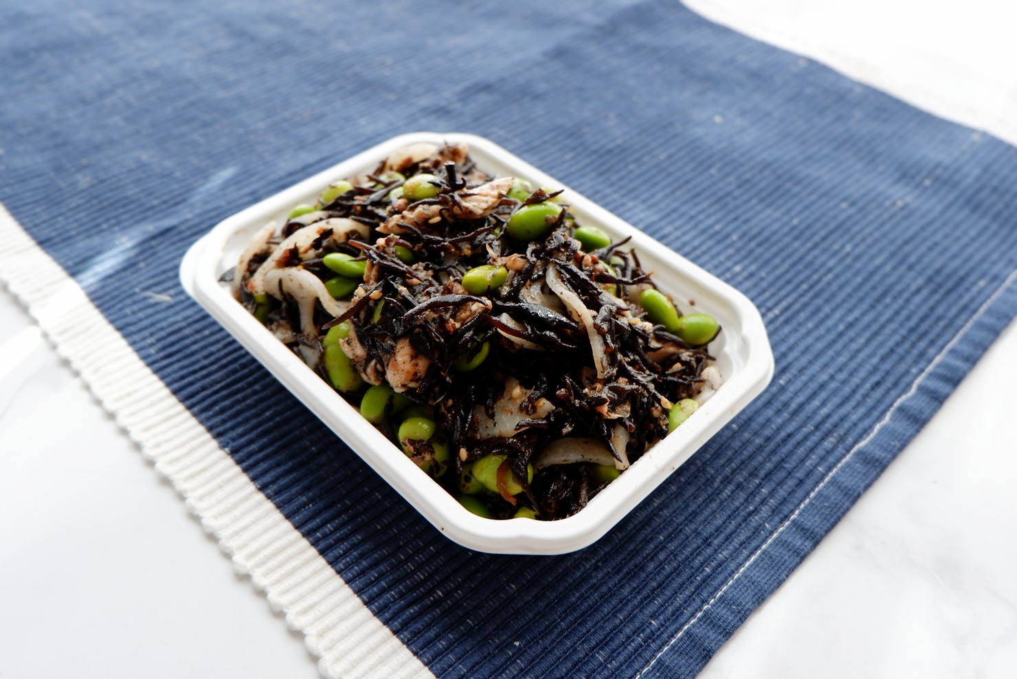 ひじきと枝豆の梅肉サラダ